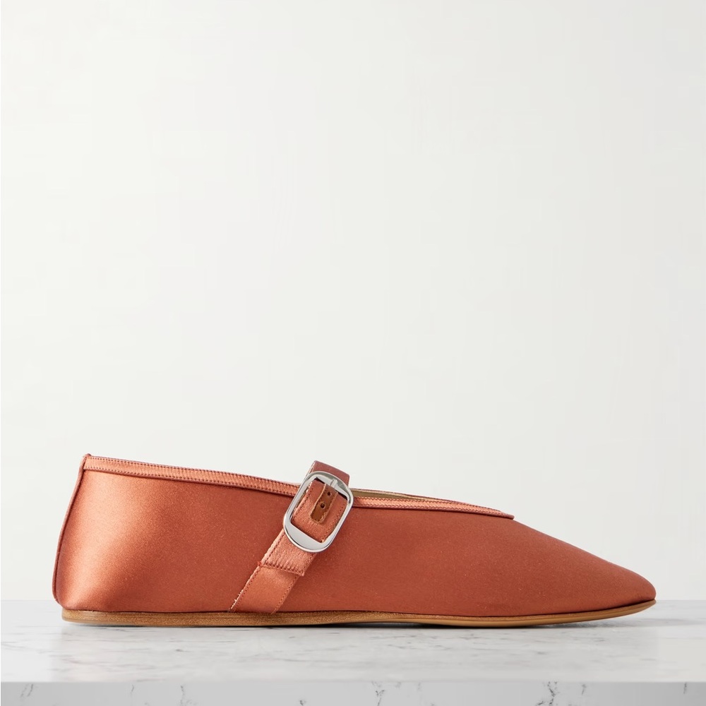 Le Monde Beryl Satin 🥿 Flats NWT